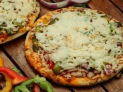 Veg Pizza